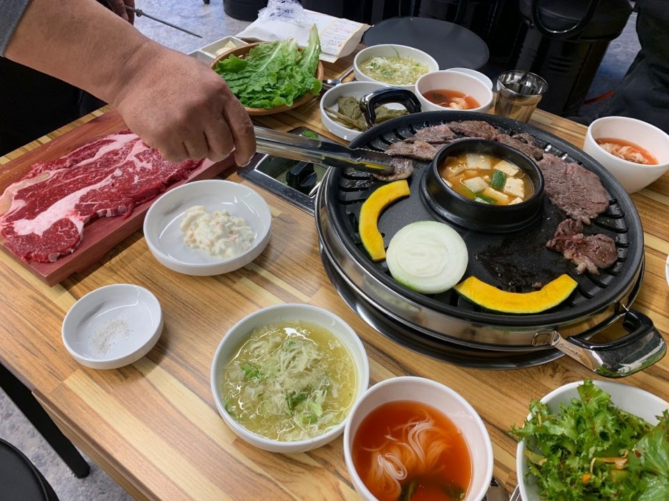 호박정육식당 매장 방문 후 남겨주신 고객 리뷰 사진입니다.