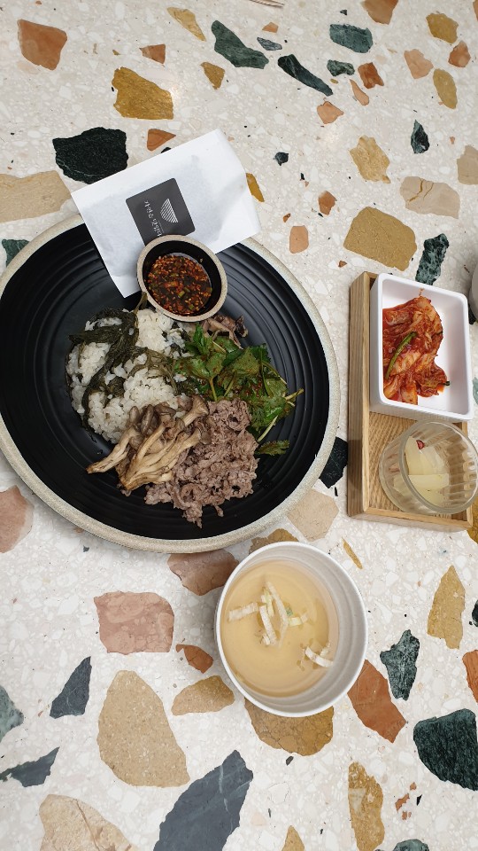 자연은 맛있다 스타필드코엑스몰점 매장 방문 후 남겨주신 고객 리뷰 사진입니다.