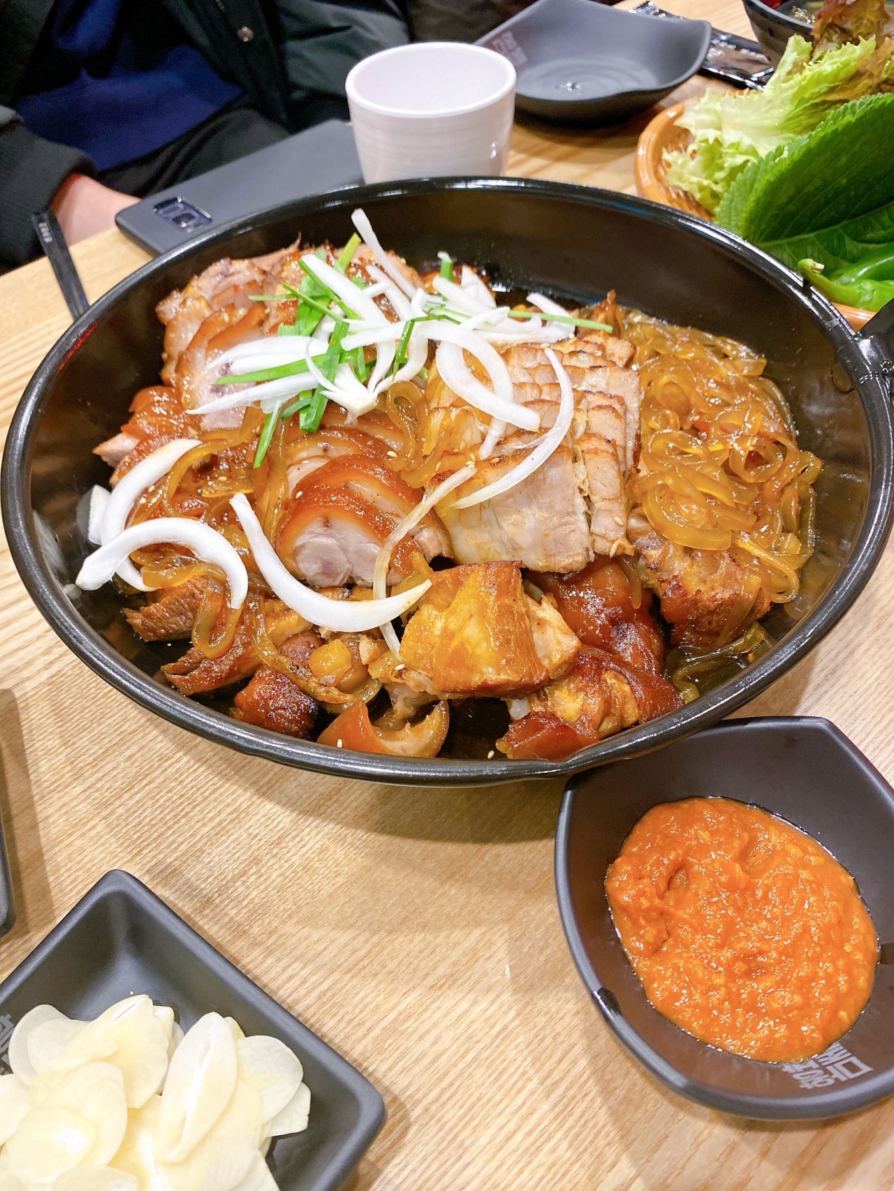 마왕족발 동백점 매장 방문 후 남겨주신 고객 리뷰 사진입니다.