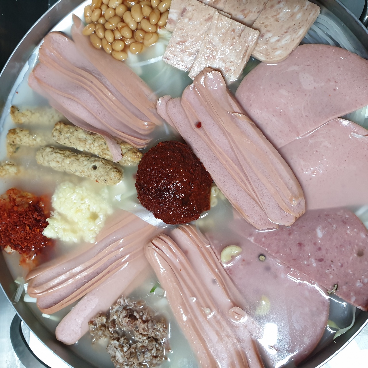 민쿡의080부대찌개 매장 방문 후 남겨주신 고객 리뷰 사진입니다.