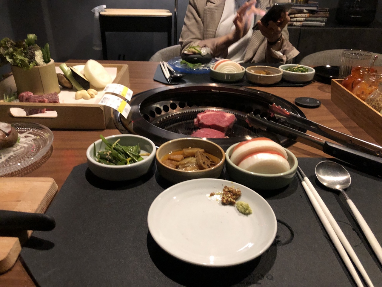 한우오마카세 더우 매장 방문 후 남겨주신 고객 리뷰 사진입니다.