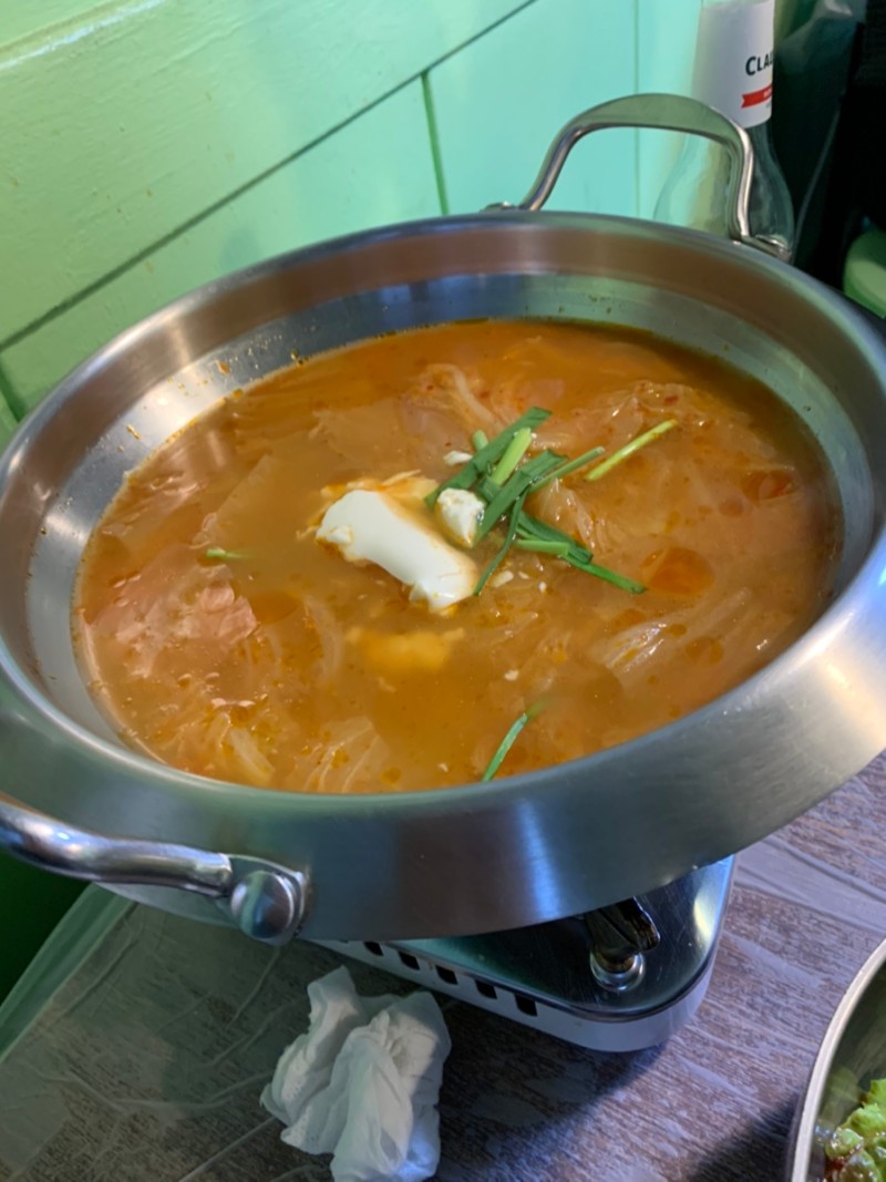 옥탑방 매장 방문 후 남겨주신 고객 리뷰 사진입니다.