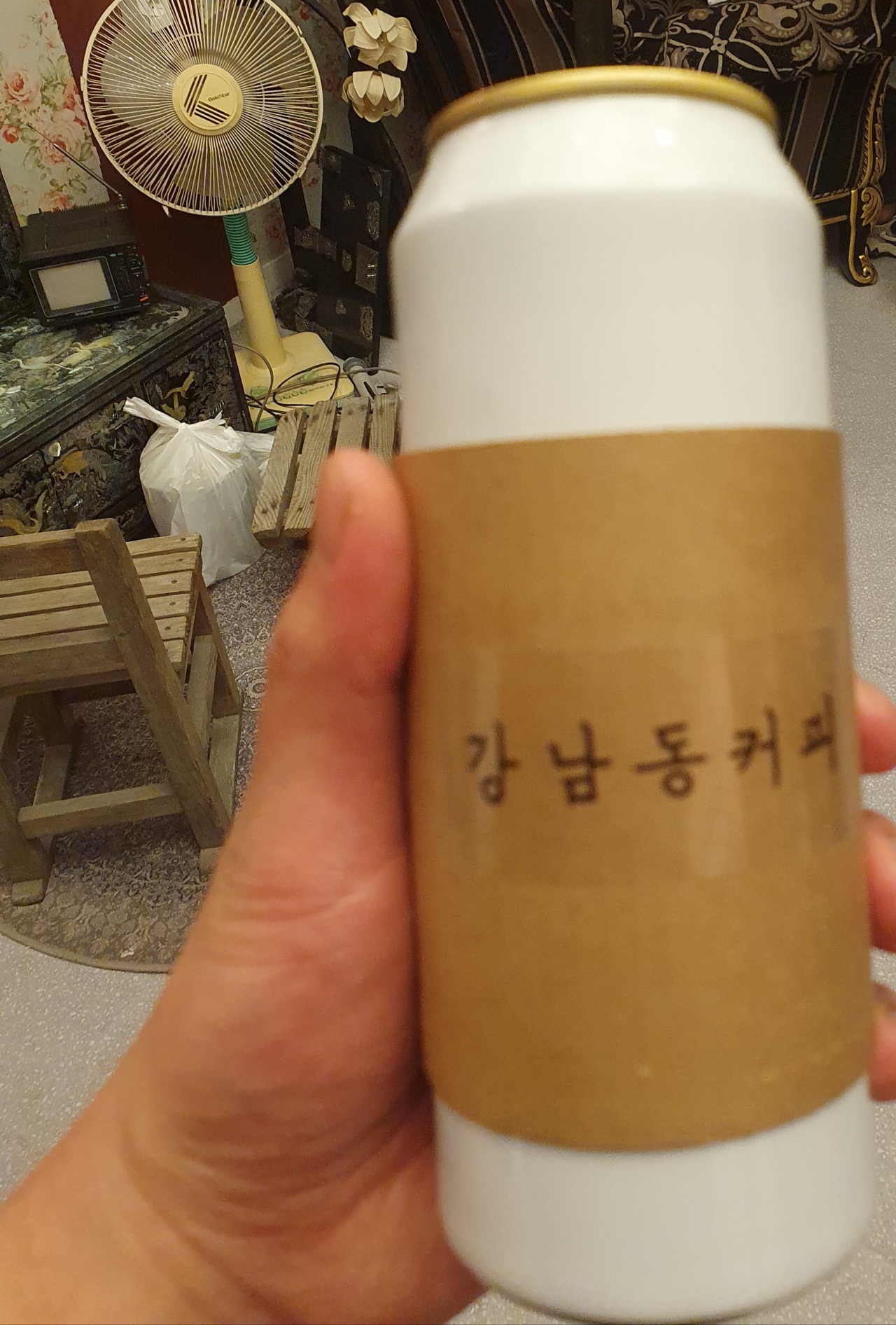 강남동커피 매장 방문 후 남겨주신 고객 리뷰 사진입니다.