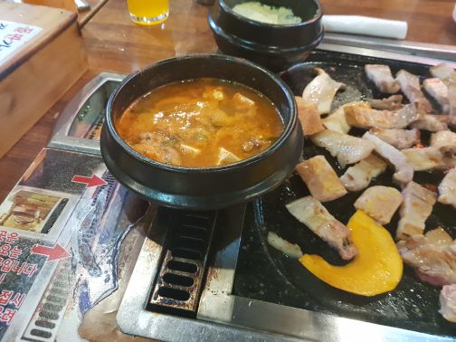 탐라도야지 매장 방문 후 남겨주신 고객 리뷰 사진입니다.