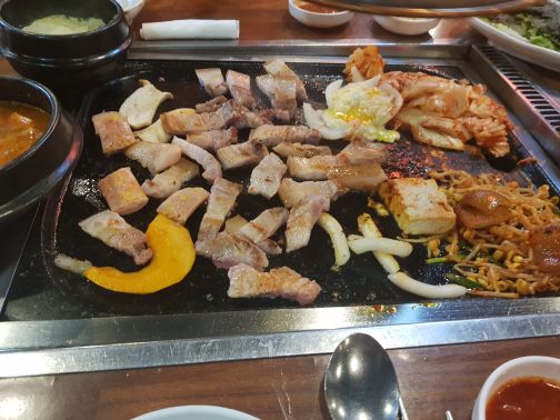 탐라도야지 매장 방문 후 남겨주신 고객 리뷰 사진입니다.