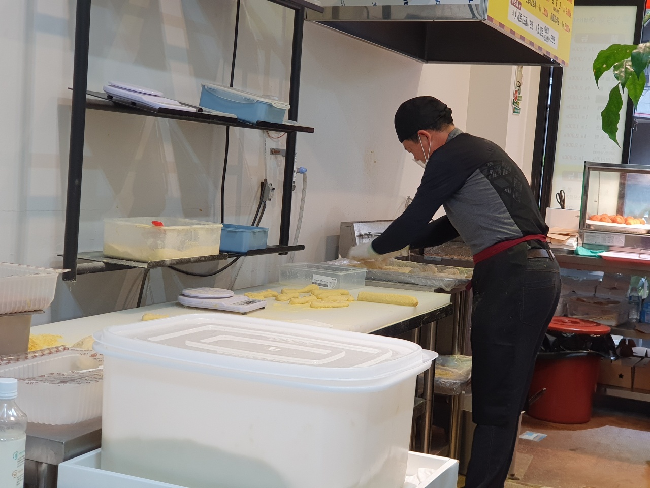 진천찹쌀홍꽈배기 - 충북, 청주-청원구 율량 내덕 | 맛집검색 식신