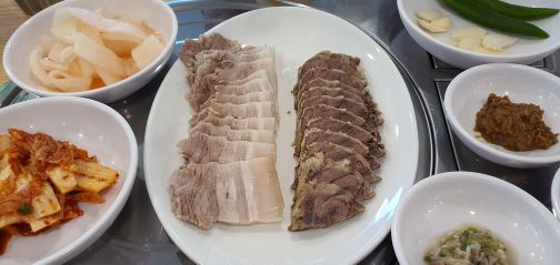 봉산평양냉면 매장 방문 후 남겨주신 고객 리뷰 사진입니다.