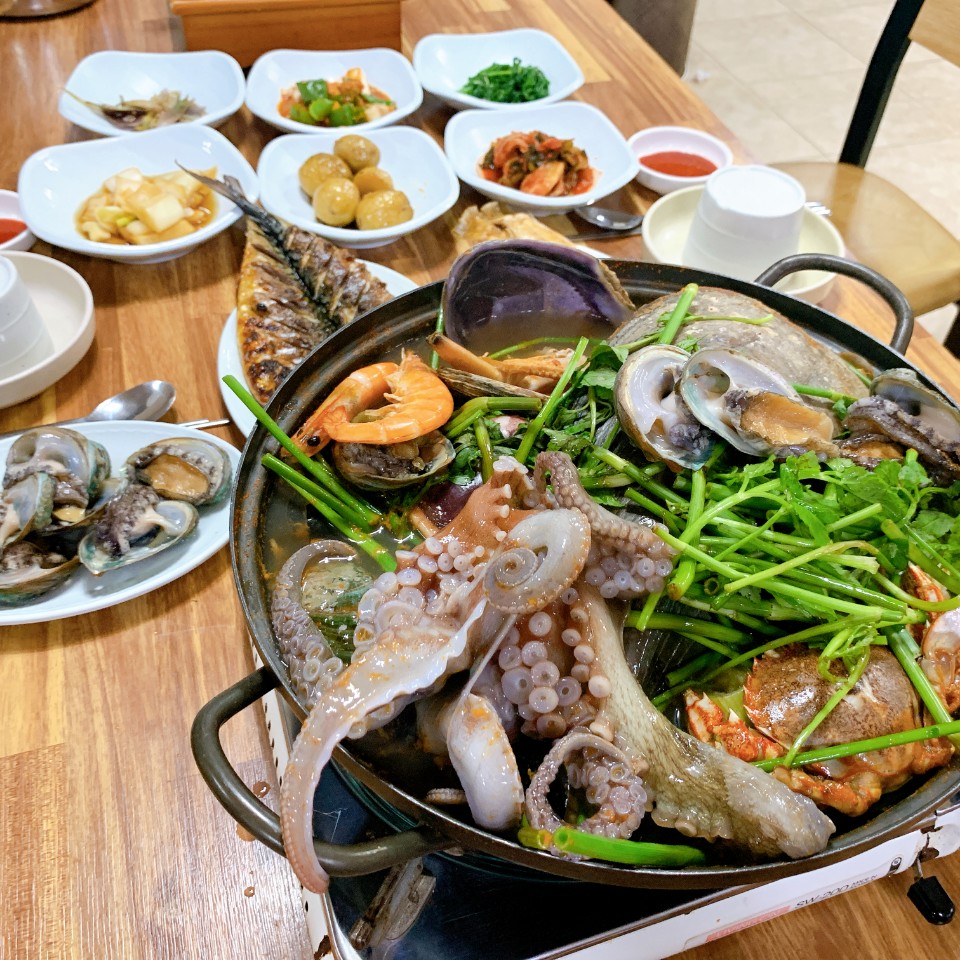 고서방해물탕 매장 방문 후 남겨주신 고객 리뷰 사진입니다.