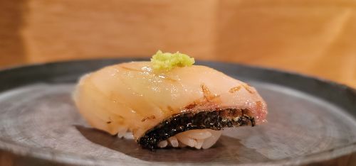 스시츠바사 매장 방문 후 남겨주신 고객 리뷰 사진입니다.
