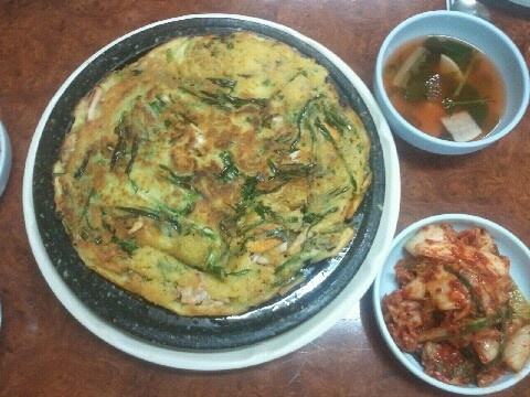 김박사 손 칼국수 매장 방문 후 남겨주신 고객 리뷰 사진입니다.