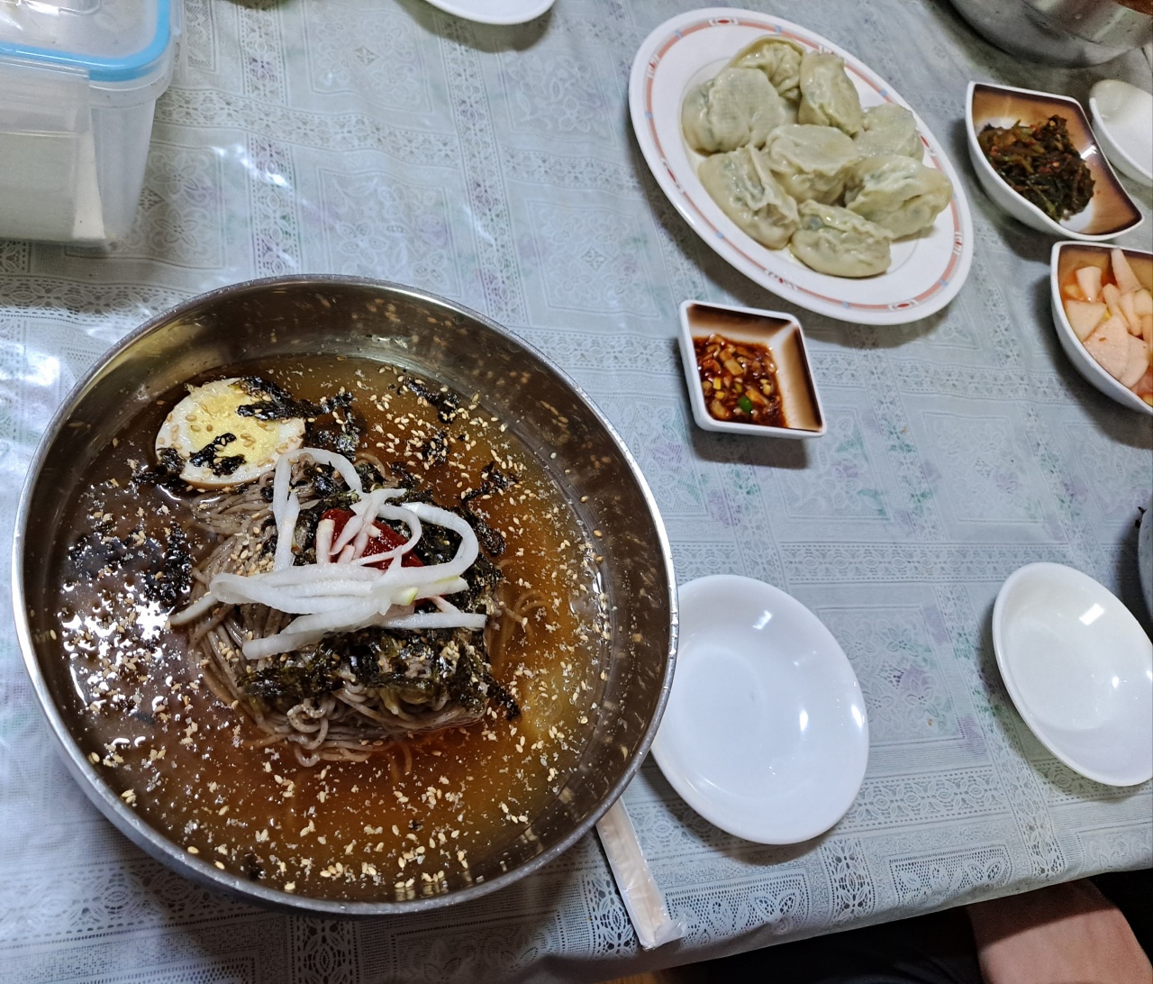 유천막국수 매장 방문 후 남겨주신 고객 리뷰 사진입니다.