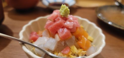 스시진수 매장 방문 후 남겨주신 고객 리뷰 사진입니다.