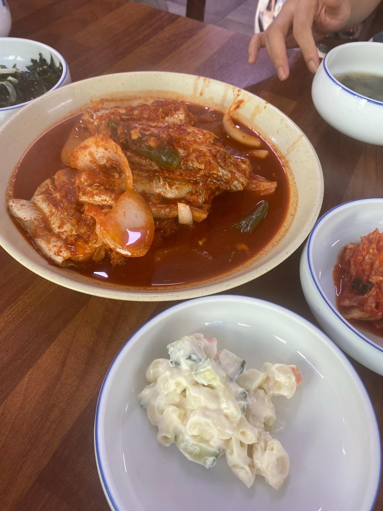 물항식당 매장 방문 후 남겨주신 고객 리뷰 사진입니다.