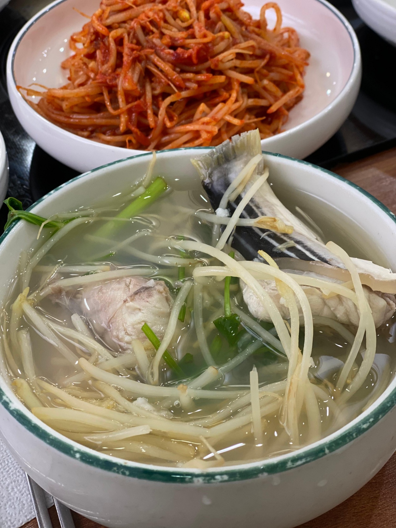 초원복국 매장 방문 후 남겨주신 고객 리뷰 사진입니다.
