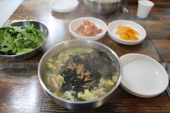 소담우리밀칼국수 매장 방문 후 남겨주신 고객 리뷰 사진입니다.