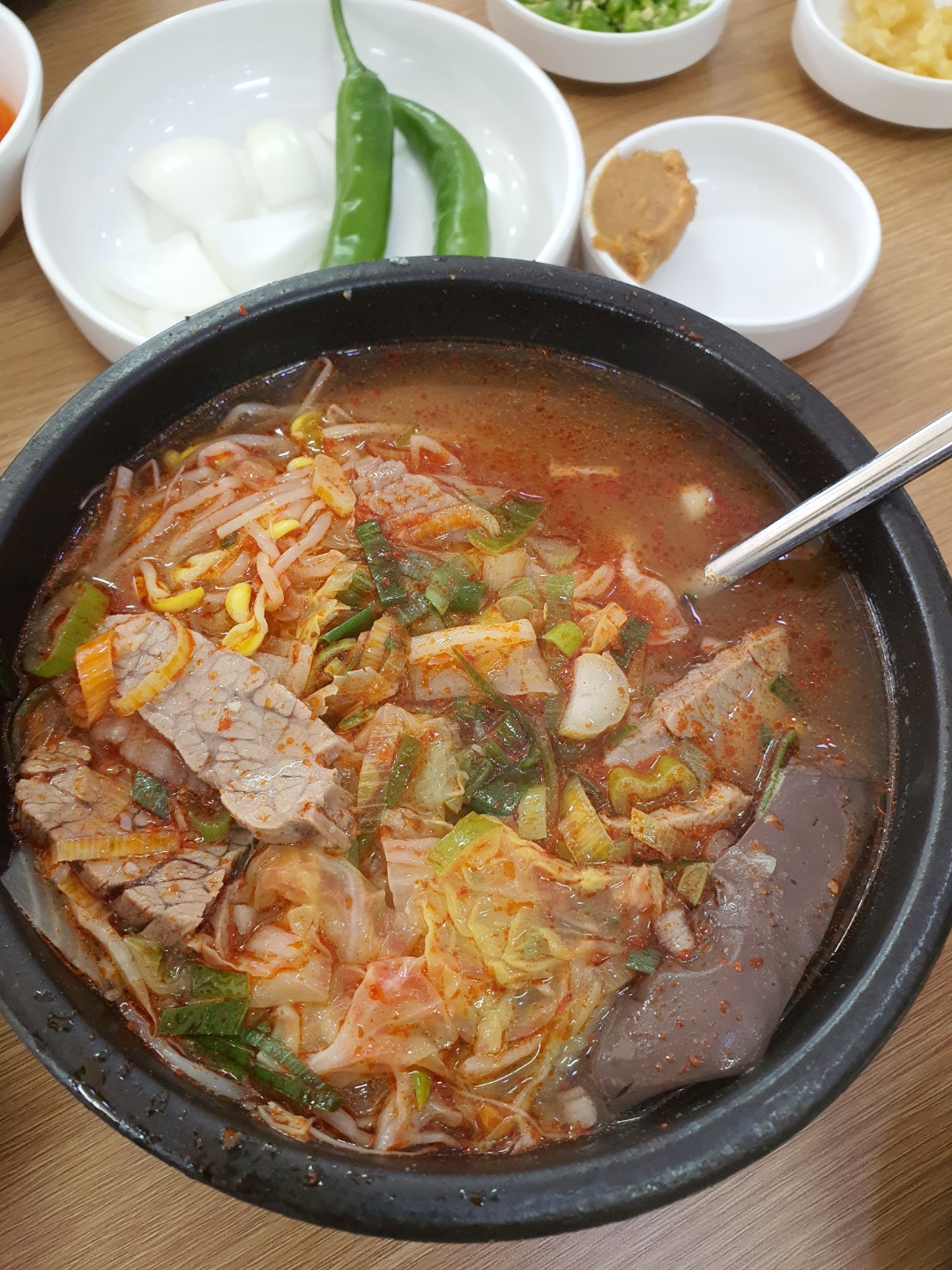 산지해장국 매장 방문 후 남겨주신 고객 리뷰 사진입니다.
