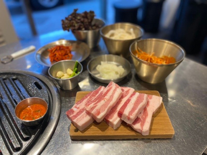 골드식당 매장 방문 후 남겨주신 고객 리뷰 사진입니다.
