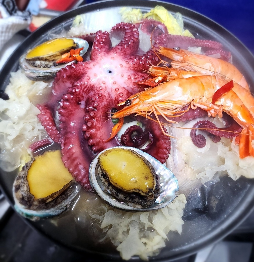 123차 매장 방문 후 남겨주신 고객 리뷰 사진입니다.