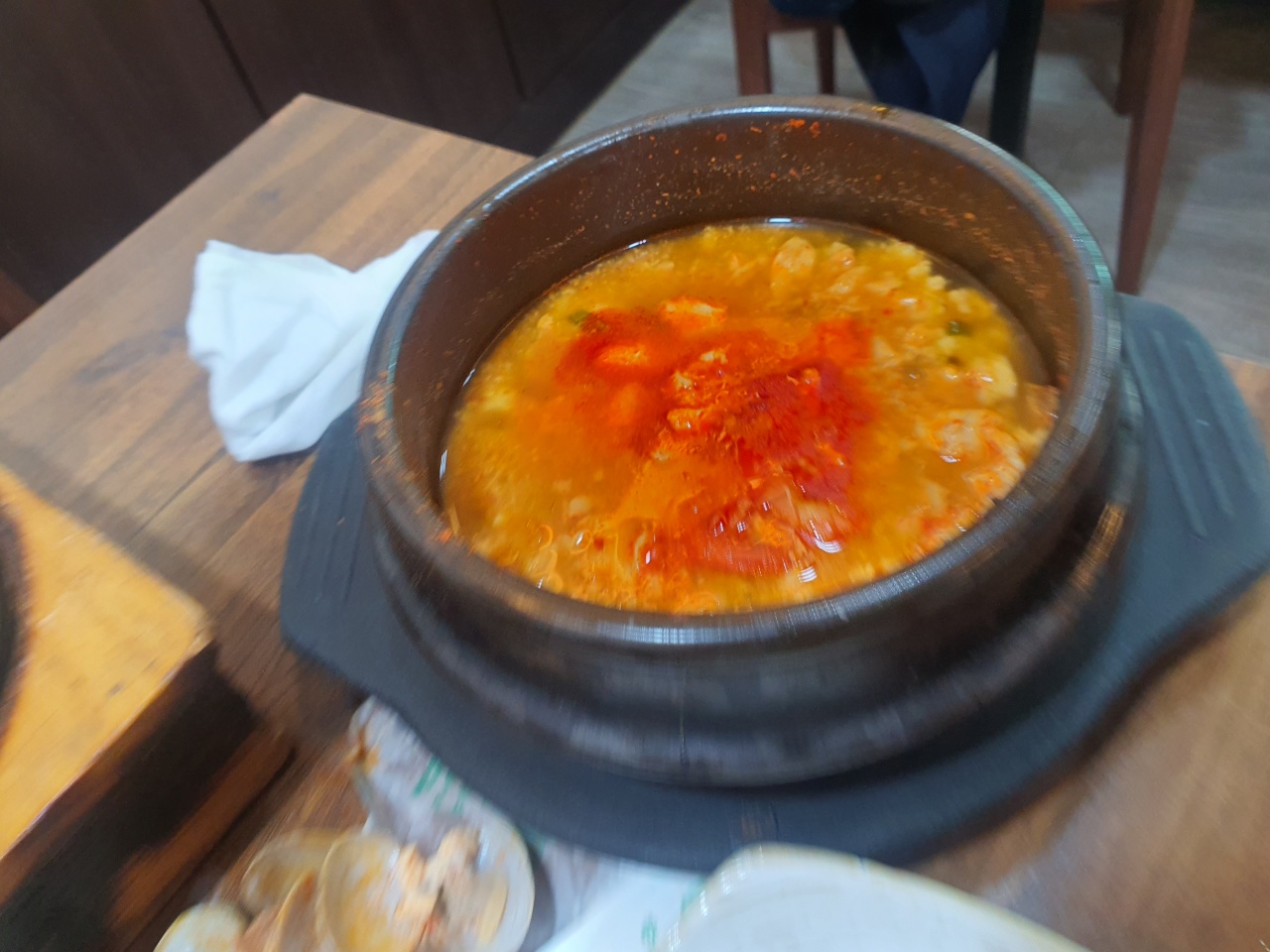 왕릉순두부보쌈 매장 방문 후 남겨주신 고객 리뷰 사진입니다.