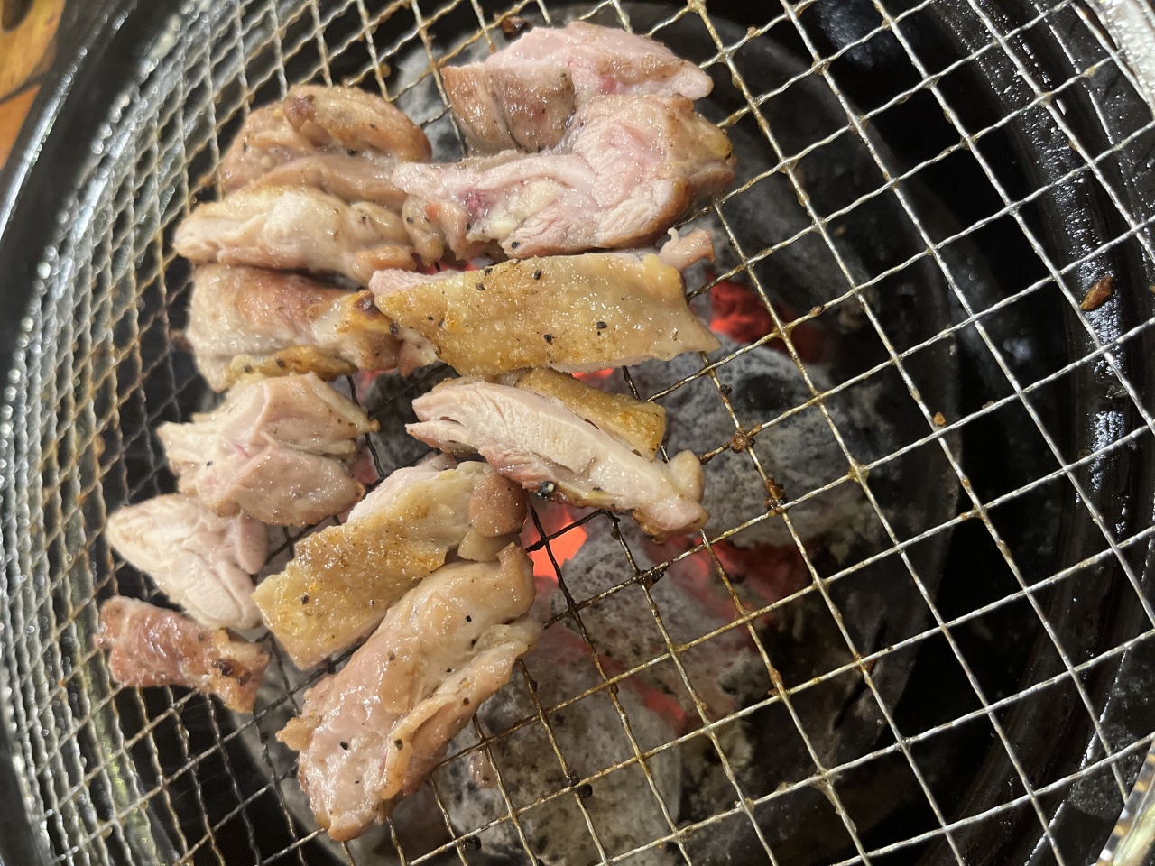 남이섬꼬꼬춘천닭갈비 매장 방문 후 남겨주신 고객 리뷰 사진입니다.