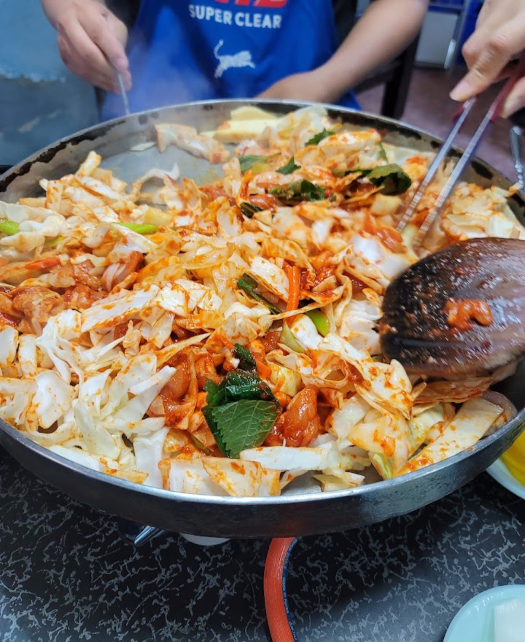 홍천 닭갈비 매장 방문 후 남겨주신 고객 리뷰 사진입니다.