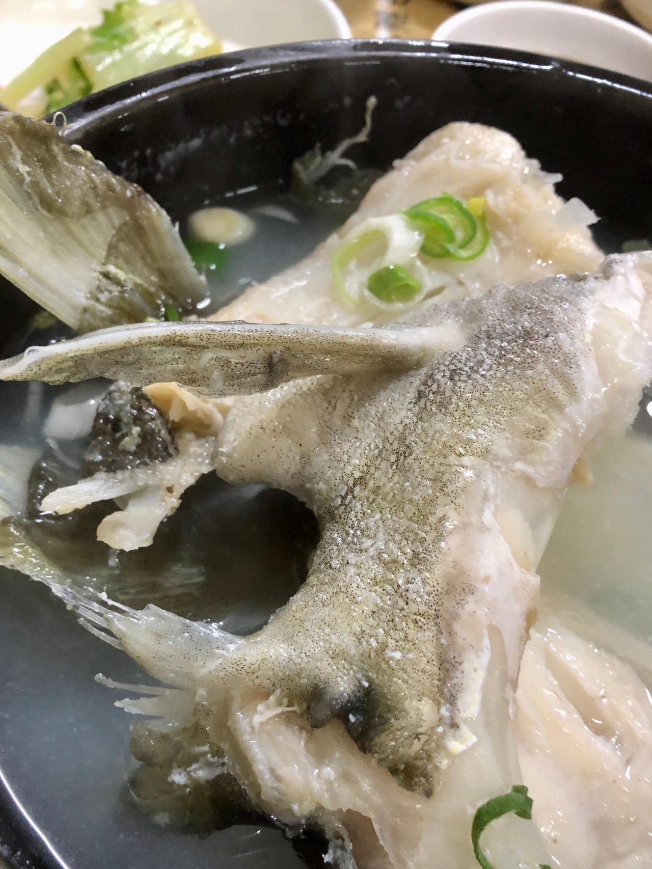 아저씨대구탕 매장 방문 후 남겨주신 고객 리뷰 사진입니다.