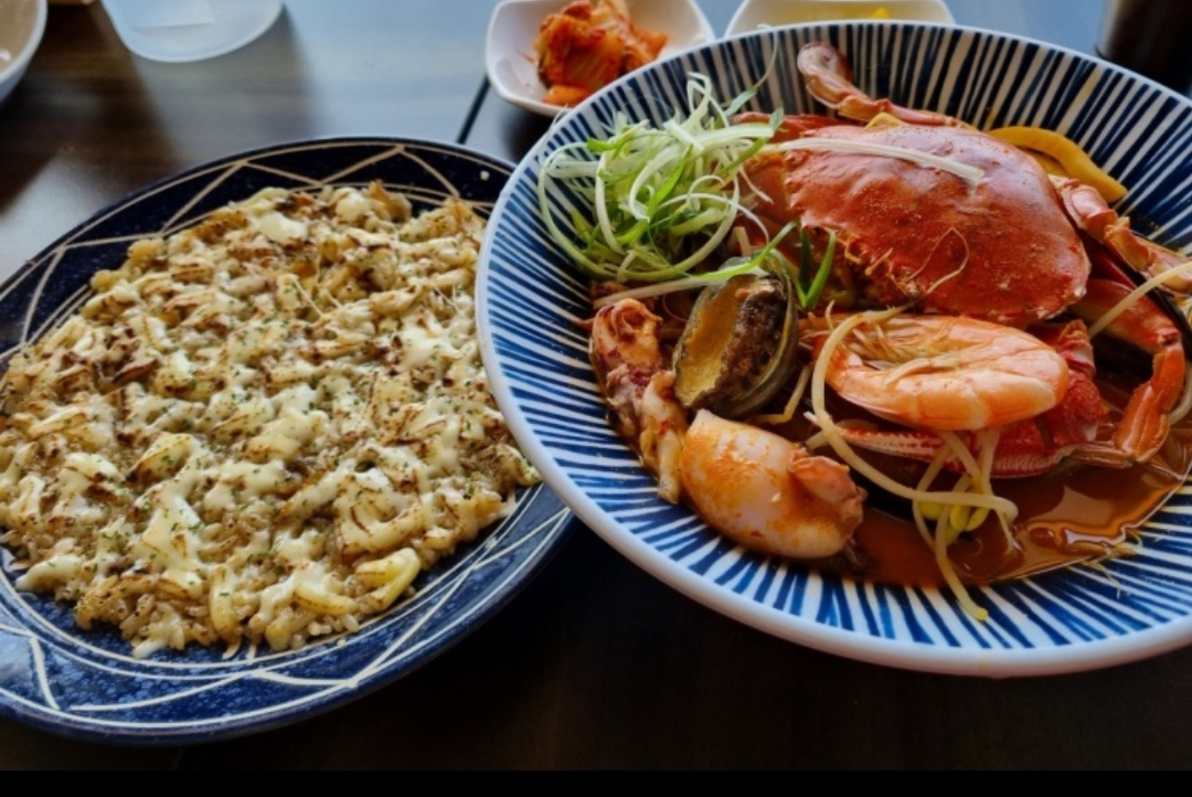 산방산해물라면오빠네 매장 방문 후 남겨주신 고객 리뷰 사진입니다.