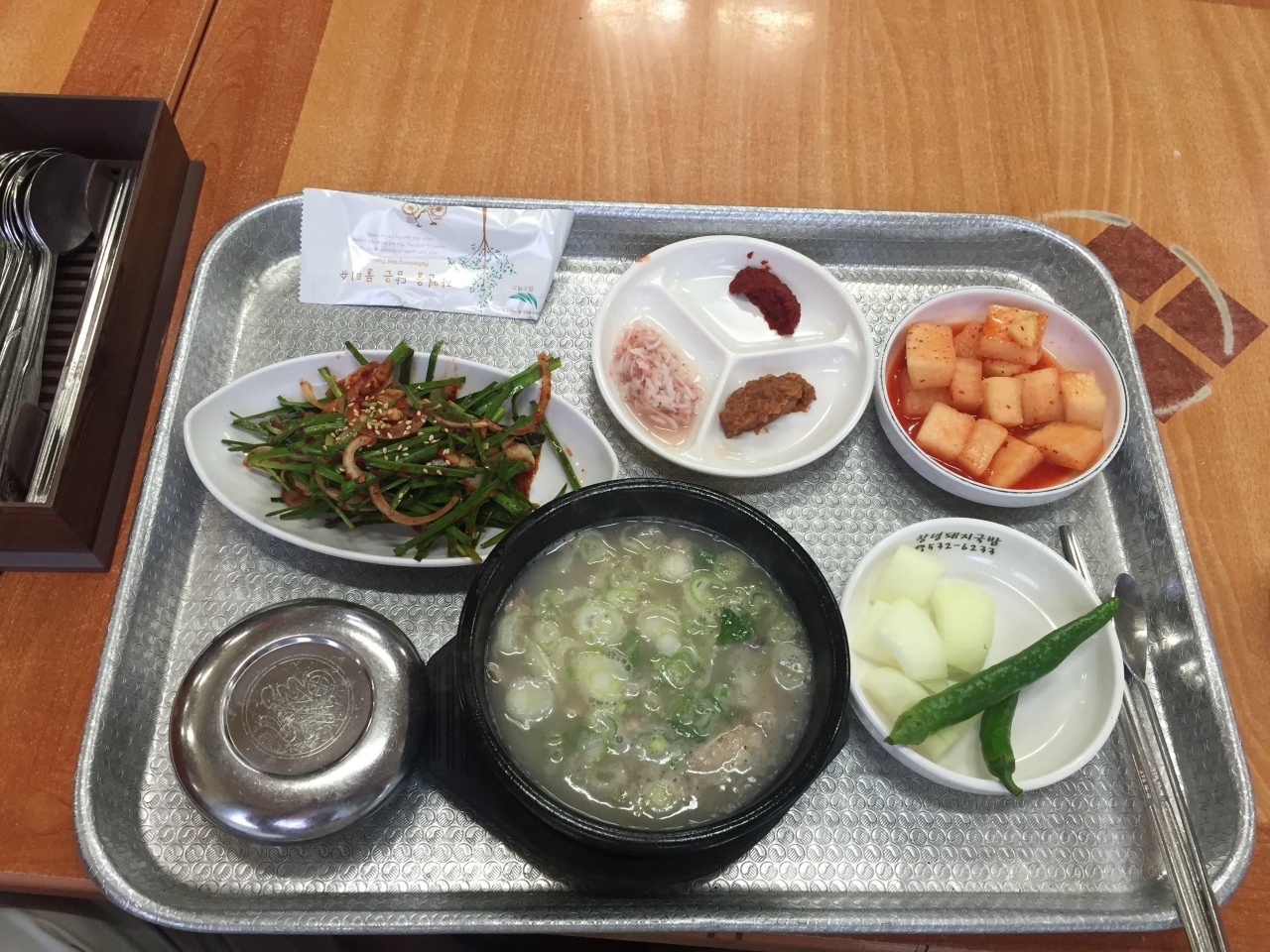 창녕돼지국밥 매장 방문 후 남겨주신 고객 리뷰 사진입니다.