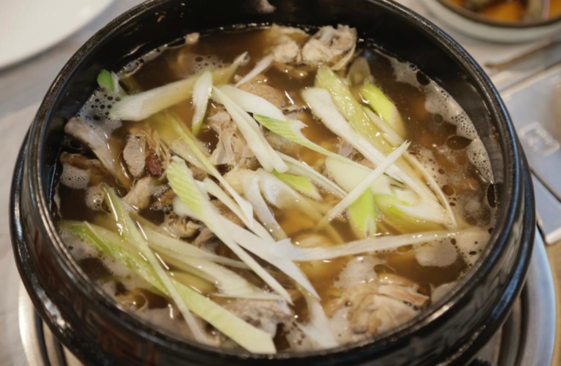 산골짜기식당 매장 방문 후 남겨주신 고객 리뷰 사진입니다.