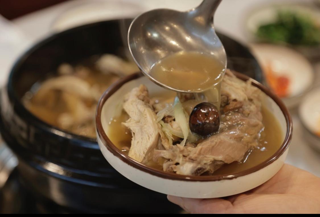 산골짜기식당 매장 방문 후 남겨주신 고객 리뷰 사진입니다.