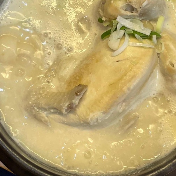 감나무집 매장 방문 후 남겨주신 고객 리뷰 사진입니다.
