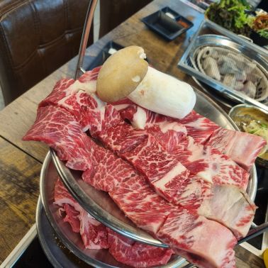 육장장이 울산점 매장 방문 후 남겨주신 고객 리뷰 사진입니다.