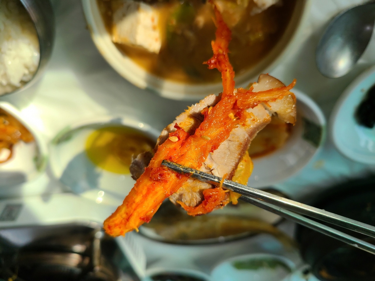 귀빈식당 매장 방문 후 남겨주신 고객 리뷰 사진입니다.