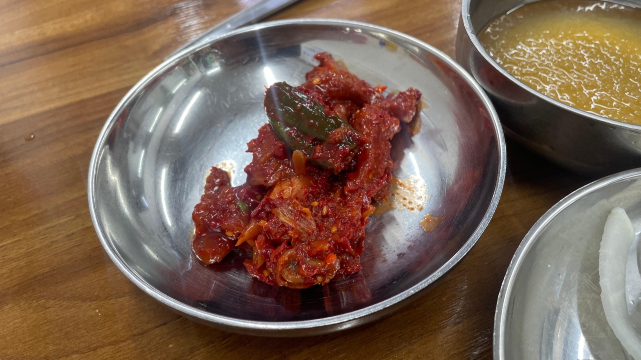 경동함흥냉면 매장 방문 후 남겨주신 고객 리뷰 사진입니다.