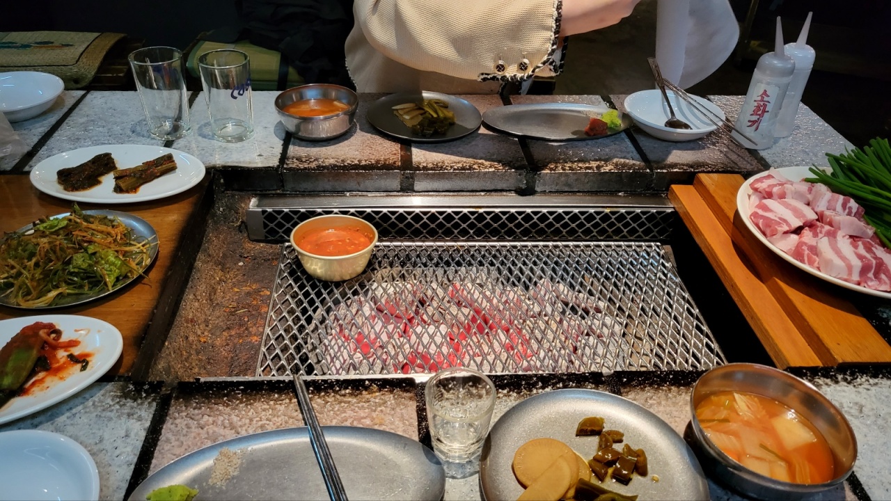 산청숯불가든 매장 방문 후 남겨주신 고객 리뷰 사진입니다.