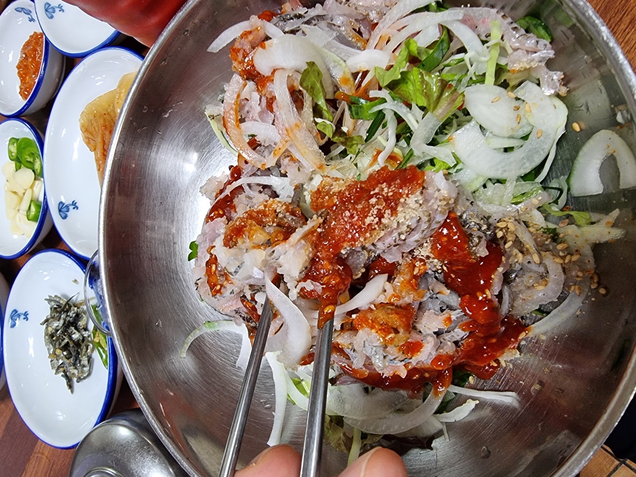 탐라자라돔물회 매장 방문 후 남겨주신 고객 리뷰 사진입니다.