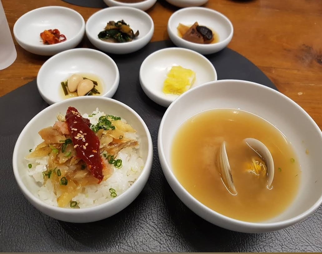 옳음 매장 방문 후 남겨주신 고객 리뷰 사진입니다.