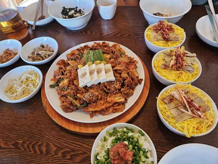 동양백반 매장 방문 후 남겨주신 고객 리뷰 사진입니다.