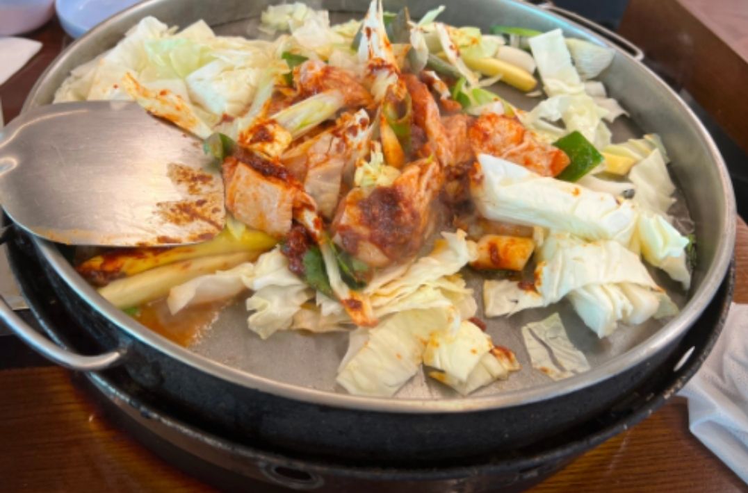 춘천통나무집 닭갈비 매장 방문 후 남겨주신 고객 리뷰 사진입니다.