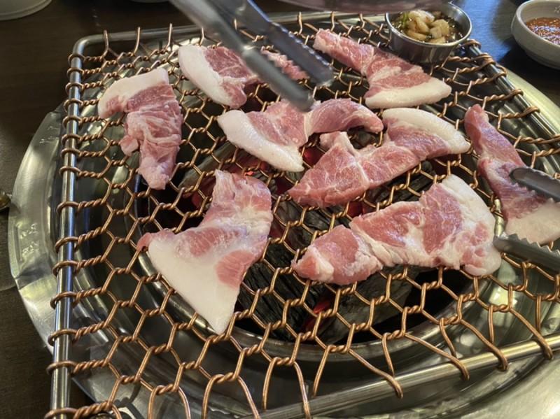 안가참숯뒷고기 매장 방문 후 남겨주신 고객 리뷰 사진입니다.