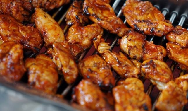 춘천원조숯불닭갈비 매장 방문 후 남겨주신 고객 리뷰 사진입니다.