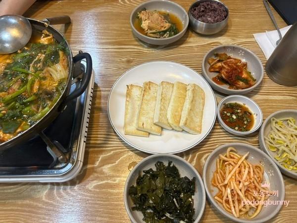 백년옥 매장 방문 후 남겨주신 고객 리뷰 사진입니다.