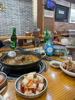 서울감자탕 매장 방문 후 남겨주신 고객 리뷰 사진입니다.