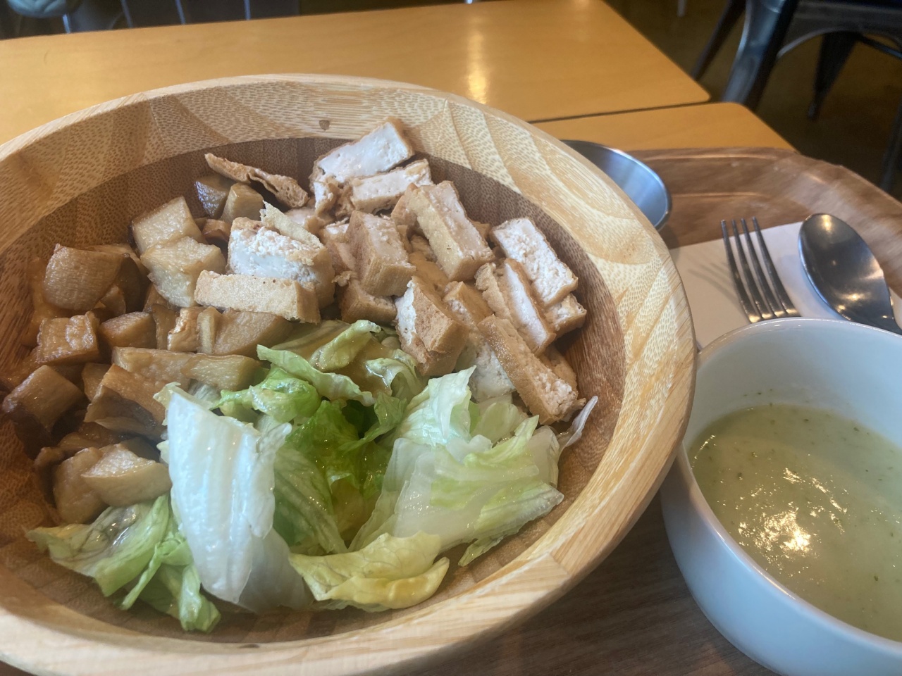 마치래빗샐러드 매장 방문 후 남겨주신 고객 리뷰 사진입니다.