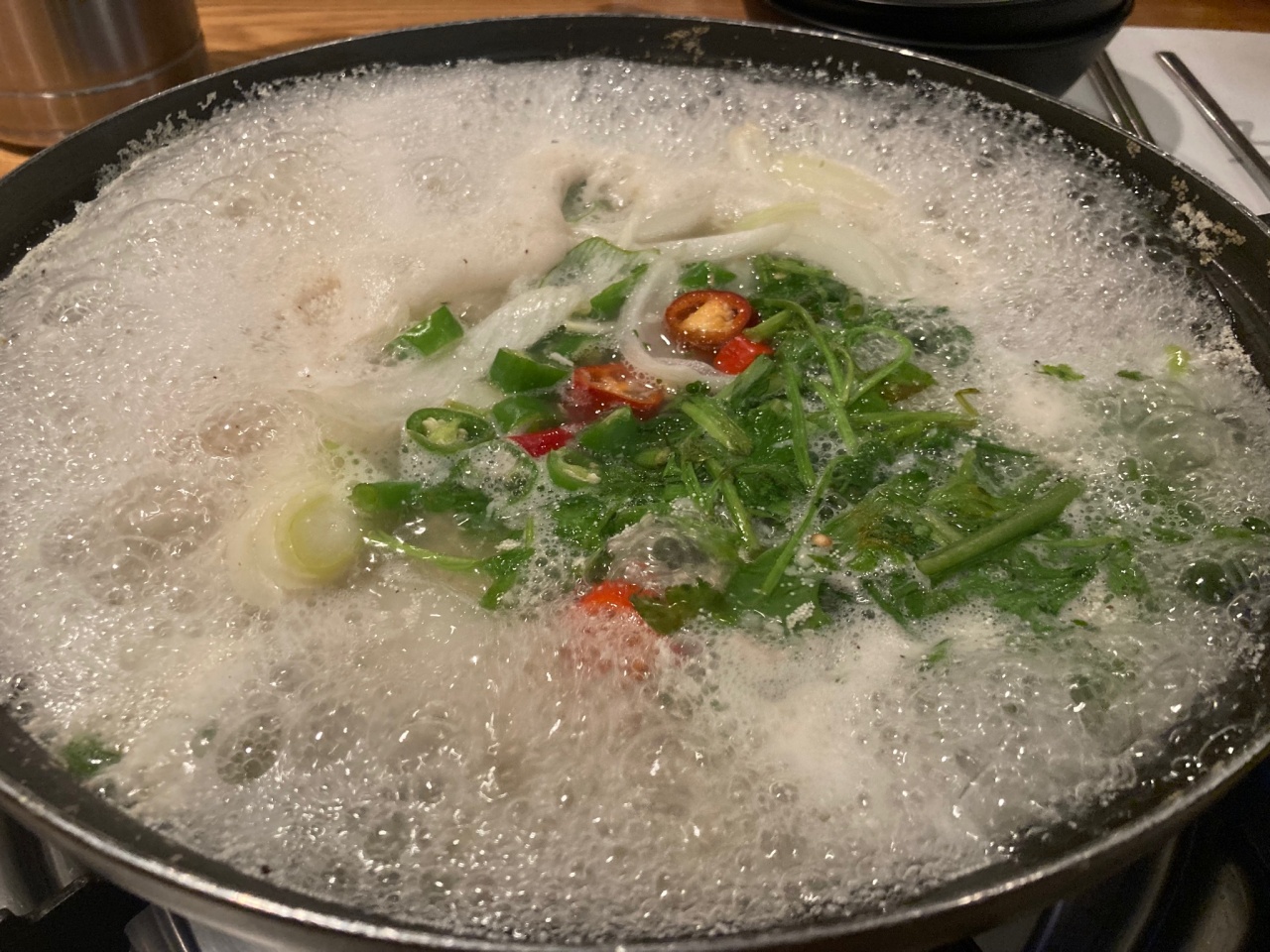 통영마을 매장 방문 후 남겨주신 고객 리뷰 사진입니다.