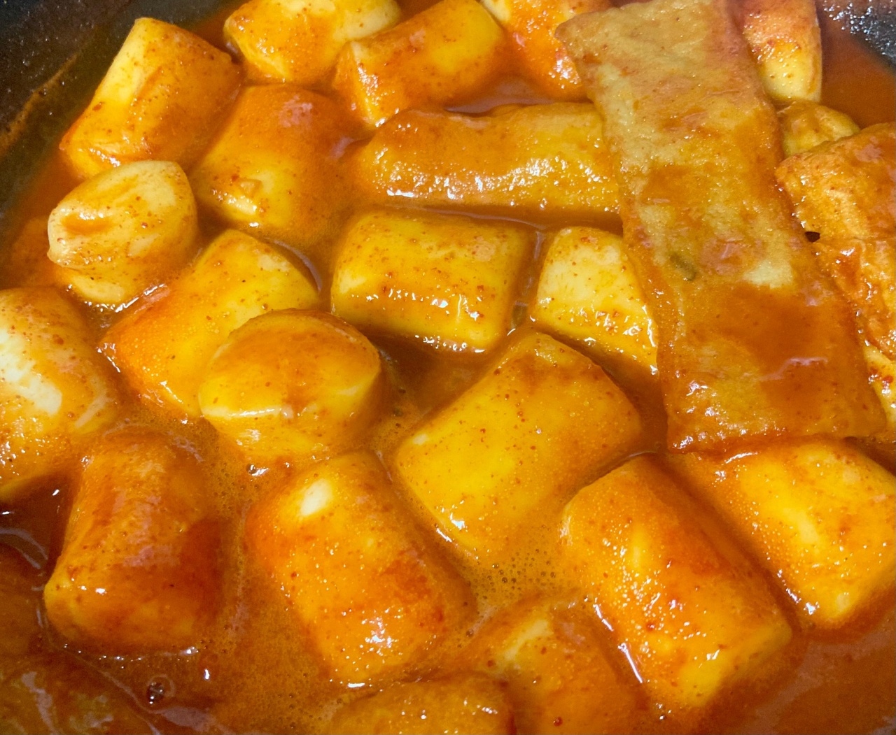 사과떡볶이 매장 방문 후 남겨주신 고객 리뷰 사진입니다.