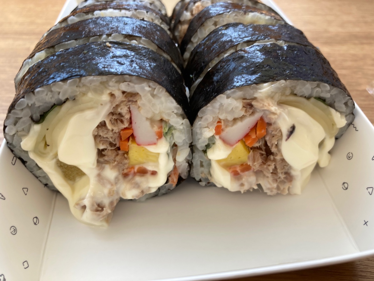 리김밥 매장 방문 후 남겨주신 고객 리뷰 사진입니다.