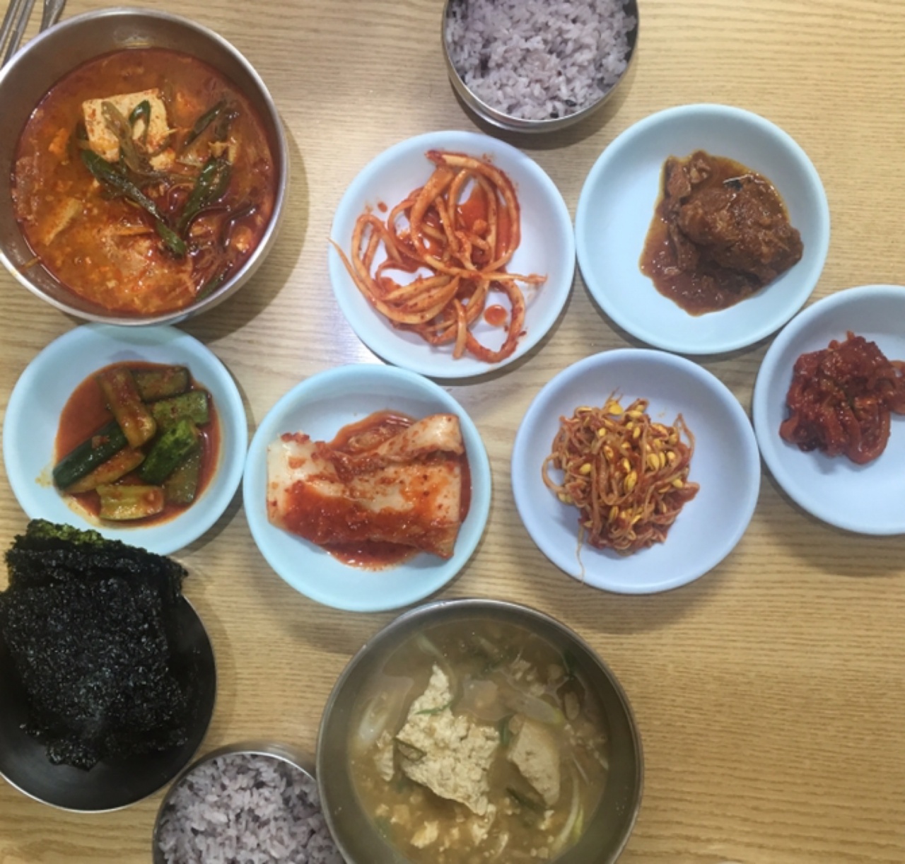 사직골 매장 방문 후 남겨주신 고객 리뷰 사진입니다.