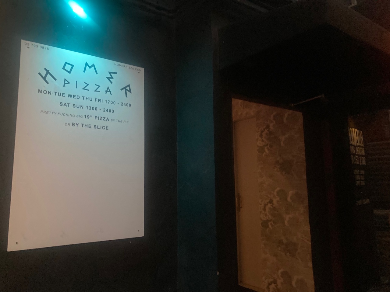 HOMER PIZZA 매장 방문 후 남겨주신 고객 리뷰 사진입니다.