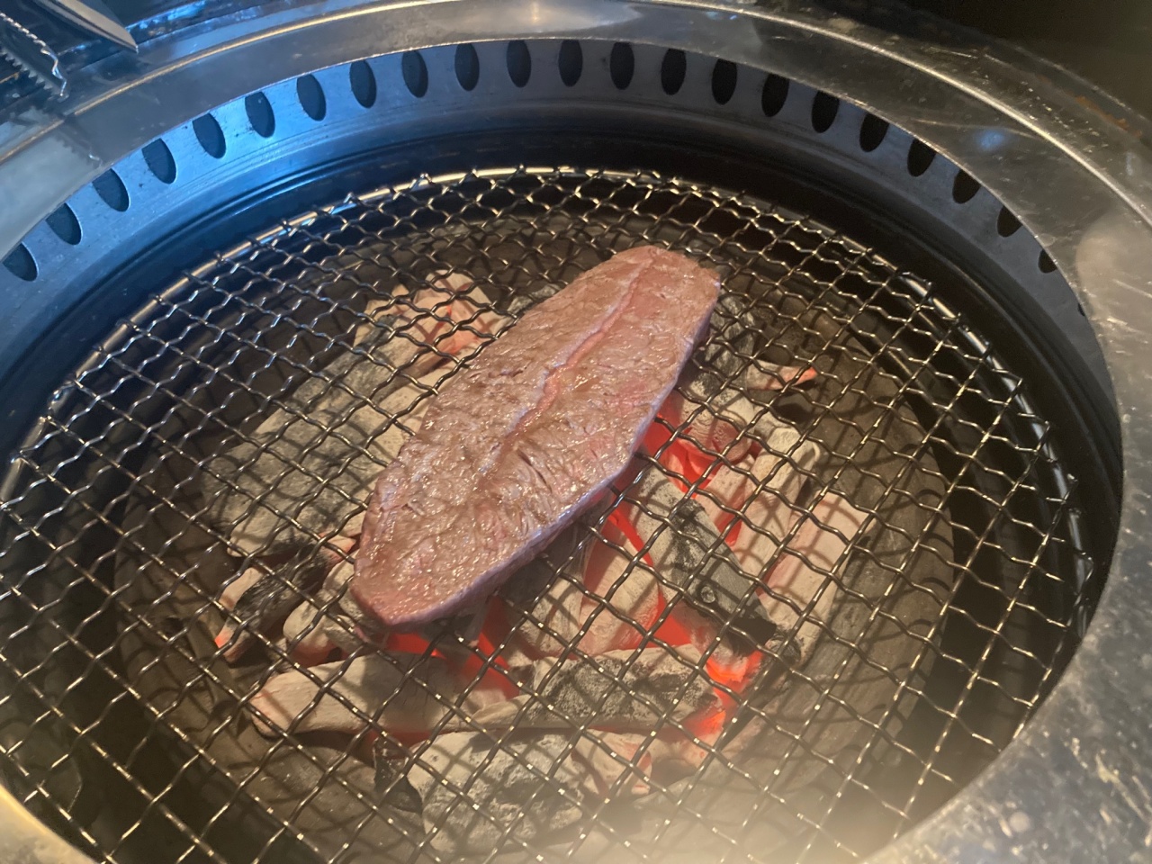 고베그릴 매장 방문 후 남겨주신 고객 리뷰 사진입니다.
